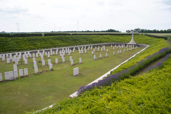 Quarry cemetery at Loos